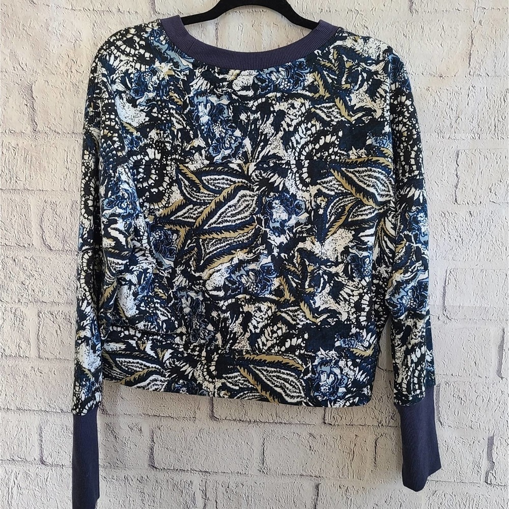 Joie Blue Floral Print Cropped Sweatshirt NWT SZ M‎